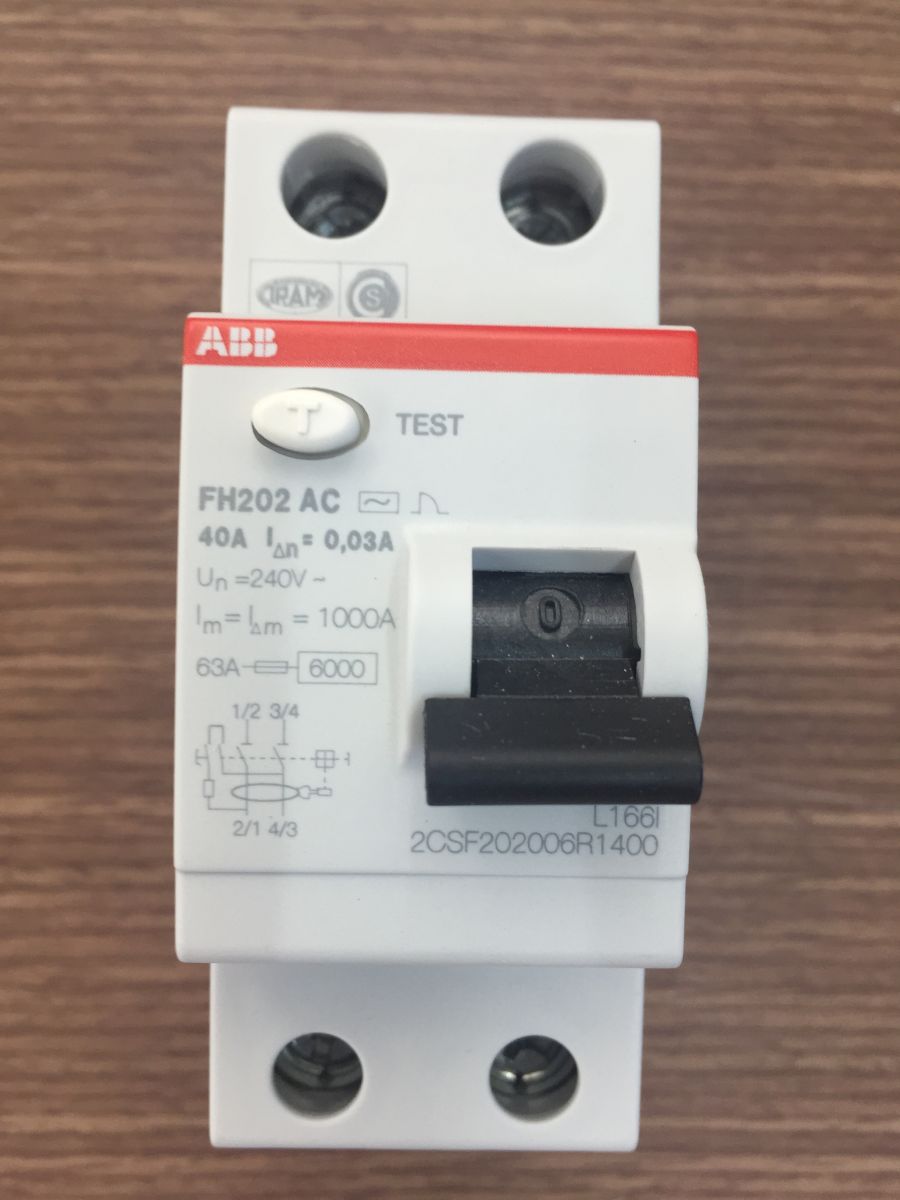 RCCB ABB Ý FH202AC-40/0.03 40A