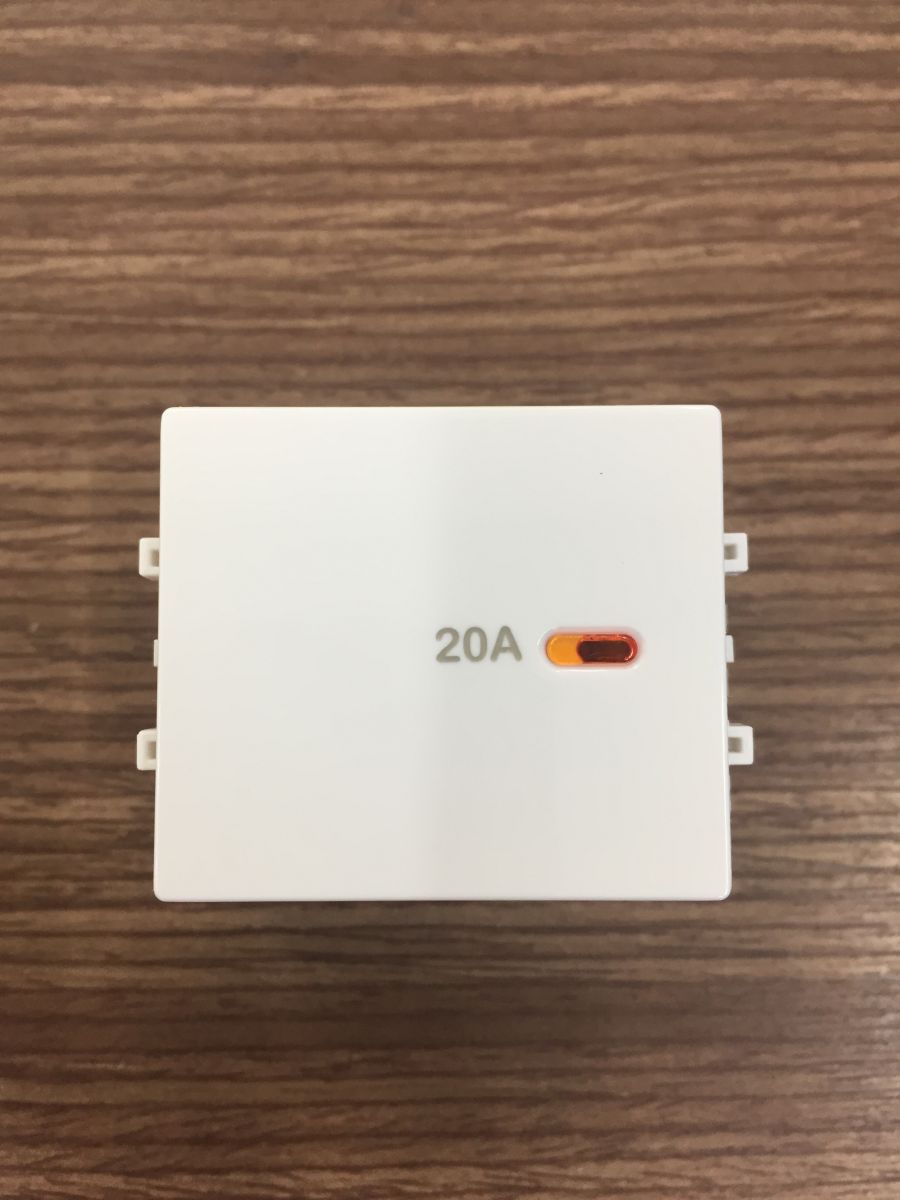 Công tắc 2 cực Zencelo 20A, sizeM (có đèn led)
