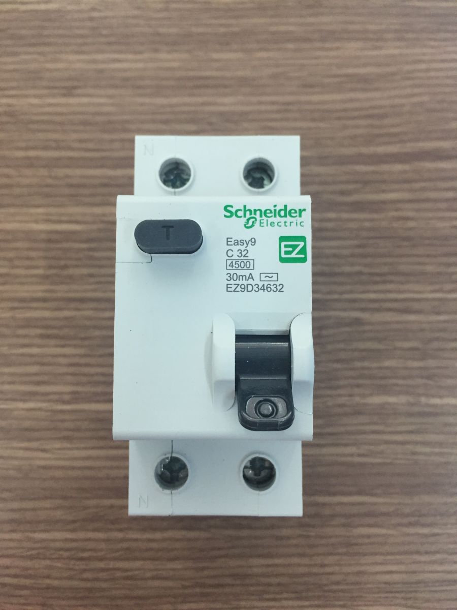 RCBO Schneider 1P+N, 4.5kA 30mA 32A- EZ9D34632